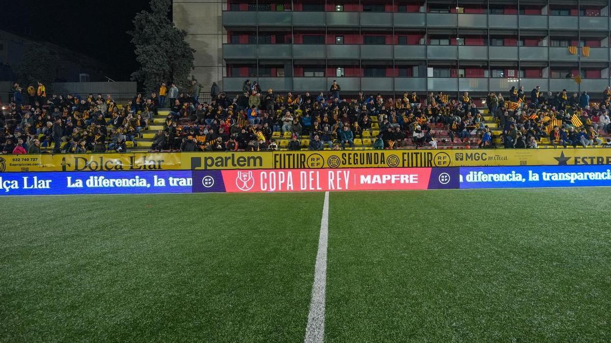 El Narcís Sala tendrá césped natural