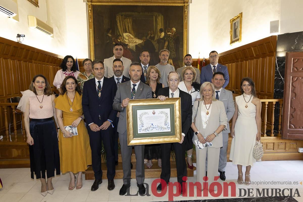 Así se ha vivido el emocionante acto del nombramiento de 'Hijo Predilecto' de Caravaca al doctor Juan Manuel Laborda