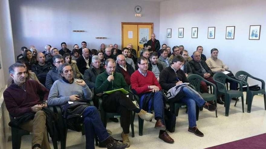 Apicultores de la comarca de Aliste, en unas jornadas celebradas el pasado invierno.