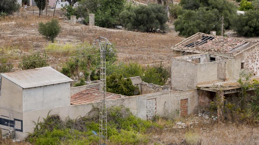 La inspección concluye que sólo 4 casas de Armanello están en muy mal estado