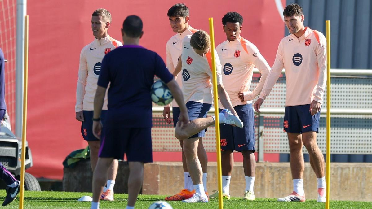 Christensen se retiró del entrenamiento tras iniciar los rondos