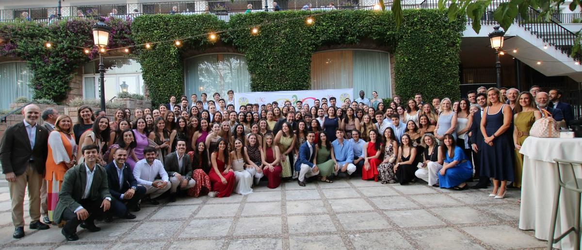 Acto de bienvenida del Colegio de Médicos de Córdoba a los residentes nuevos de 2026, que se acaban de colegiar.
