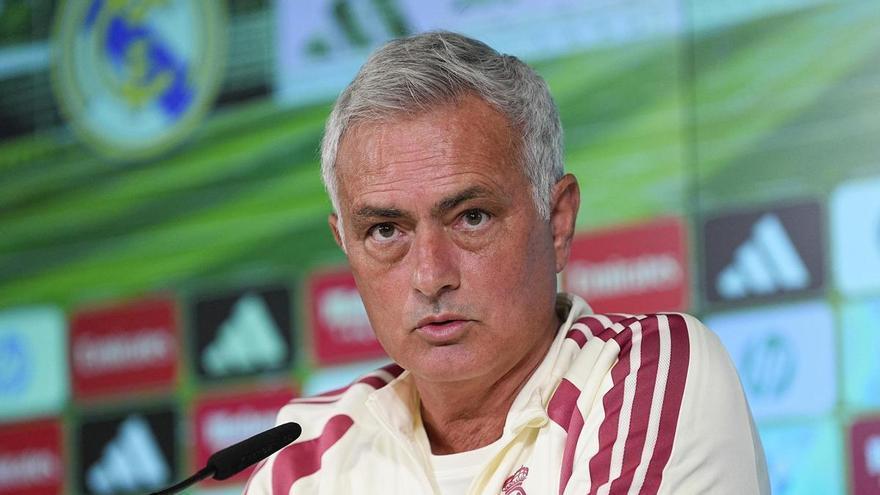 Mourinho sobre Asencio: "Erros cometemos todos, mas erros acumulados são outra coisa"