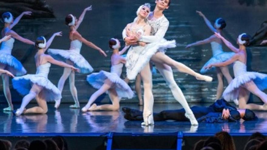 El Lago de los Cisnes. Ballet Clásico Internacional