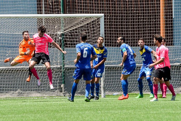 FUTBOL. SAN FERNANDO