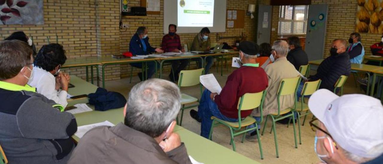 Asamblea de los comuneros de Darbo, el sábado en San Roque.  | // G.N.