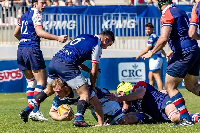 El Huesitos La Vila gana en el Pantano y luchará por el título de Liga