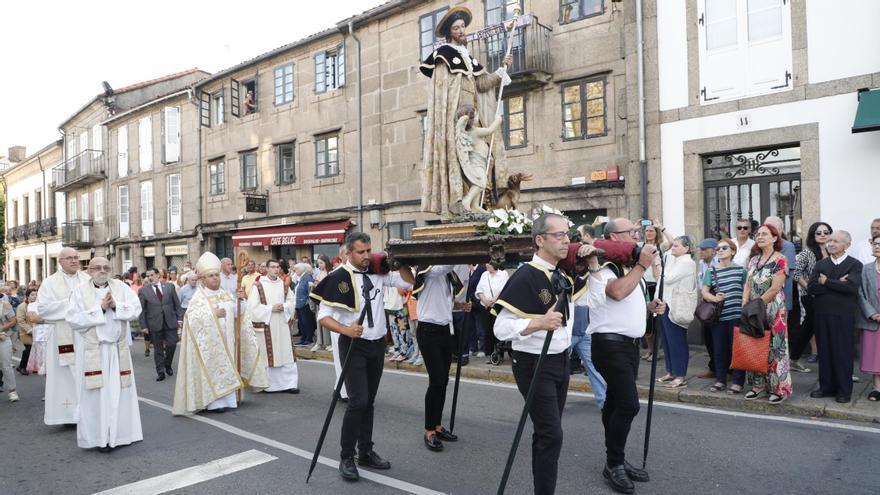 Manolo Fraga destaca la solidaridad de Santiago en la invocación a San Roque