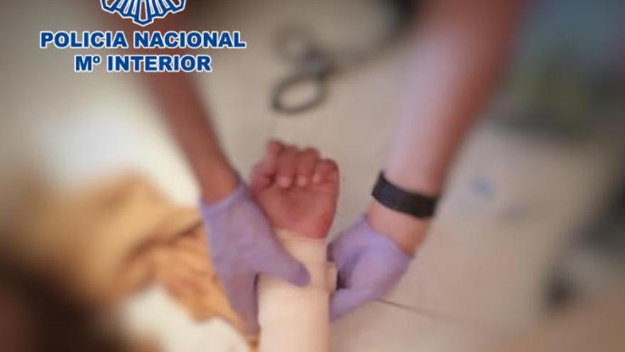 Aplican primeros auxilios y estabilizan a una mujer hasta la llegada de servicios sanitarios