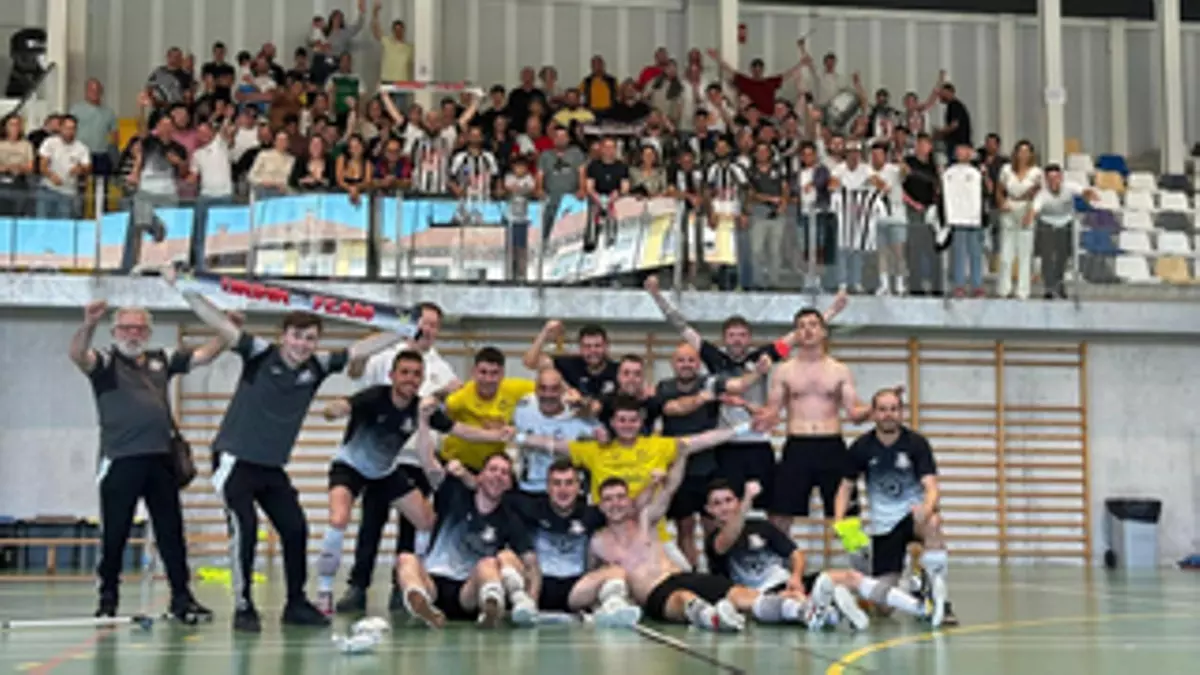 La liaron gorda: el Deportivo Laviana de fútbol sala estará en categoría nacional esta nueva temporada