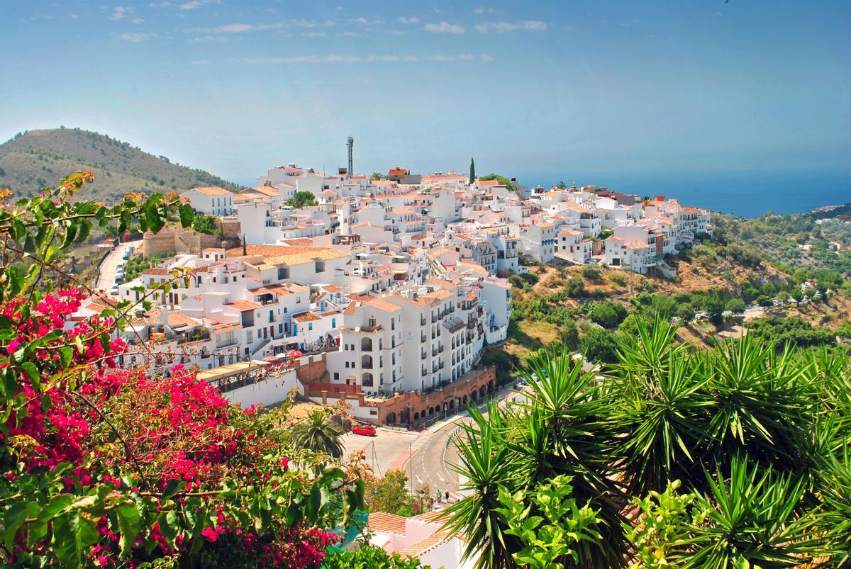 5. Frigiliana (Málaga)