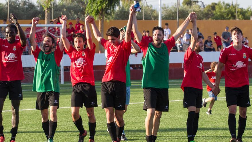 El Jove inicia el domingo el asalto definitivo a Tercera