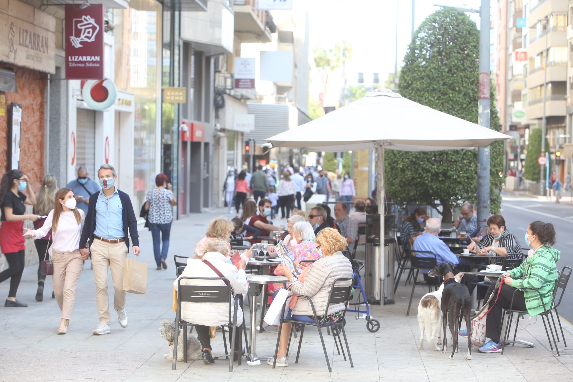 El primer día del toque de queda en Alicante transcurre con aparente normalidad