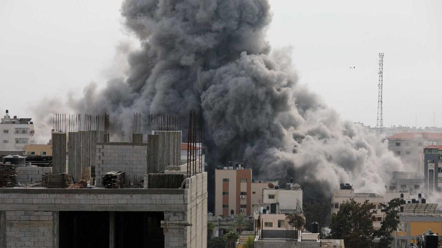 Israel ordena el setge total a Gaza: &quot;Sense electricitat, sense menjar i sense combustible&quot;