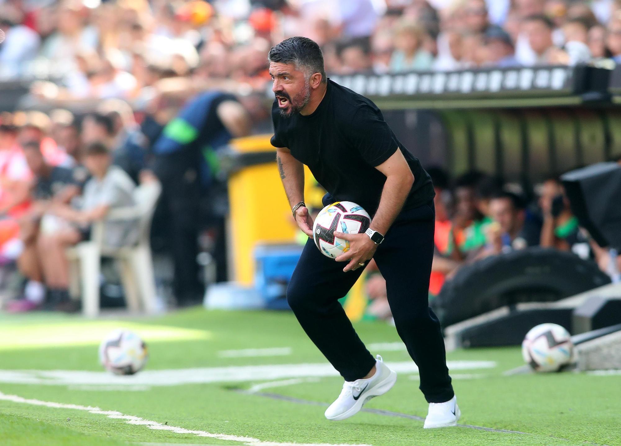 El empate entre el Valencia CF y el Elche en Mestalla, foto a foto