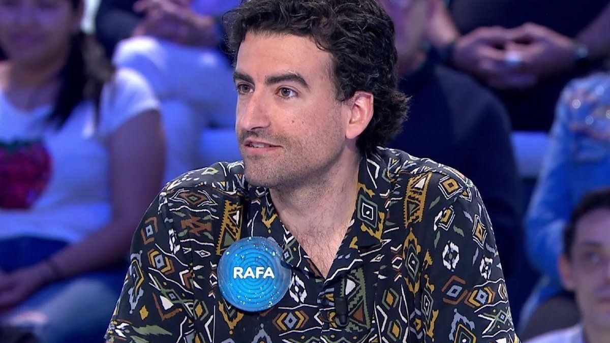 Rafa Castaño vuelve a 'Pasapalabra' y el público se emociona