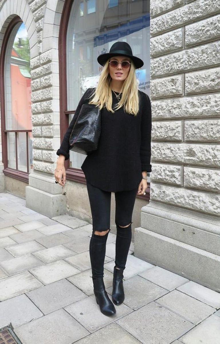 Total look en negro