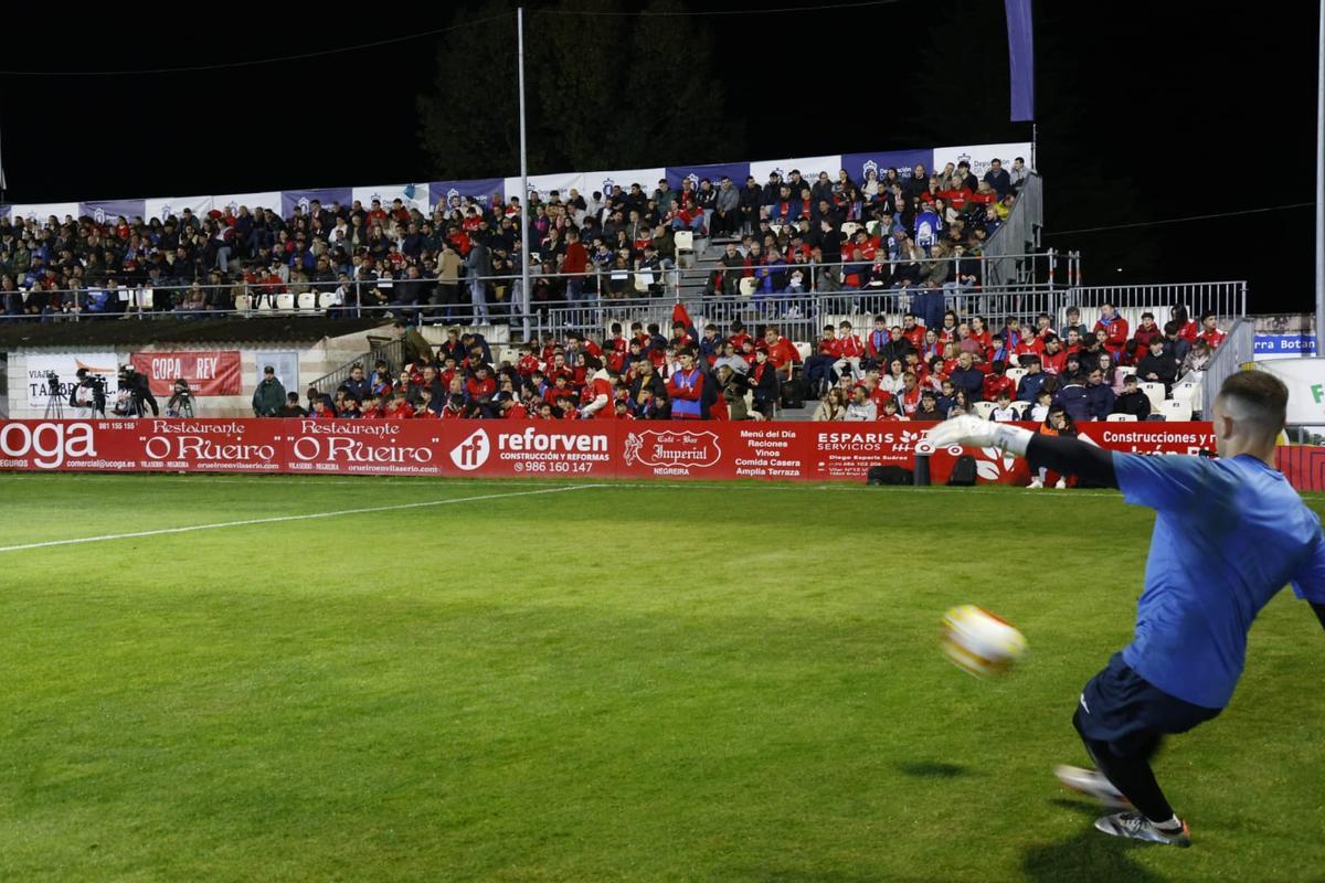 Así se vivió el partido entre el Negreira y la Real Sociedad en el García Calvo Así se vivió el partido entre el Negreira y la Real Sociedad en el García Calvo