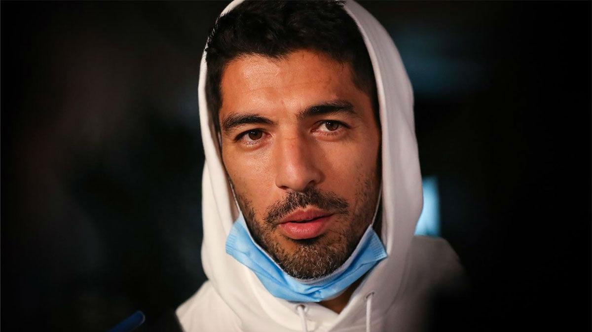 Luis Suárez llega a Uruguay con mucha ilusión por los partidos de eliminatorias
