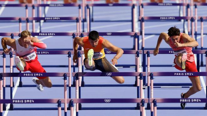 Asier Martínez, en plena remontada hacia las semifinales