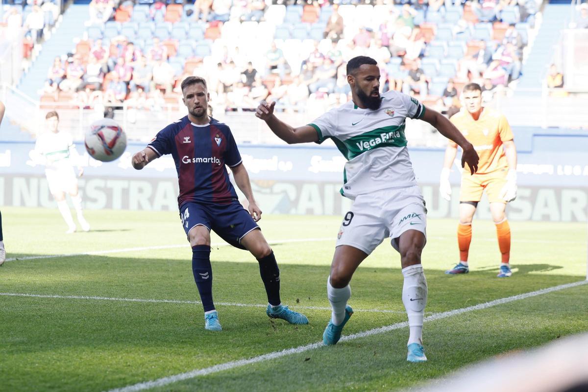 Eibar-Elche: Una sonrisa en mitad del sufrimiento