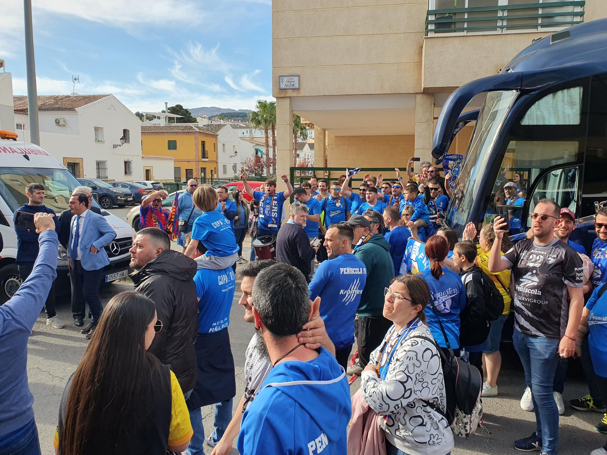 GALERÍA | Las mejores imágenes de la afición del Peñíscola en las semifinales de Copa