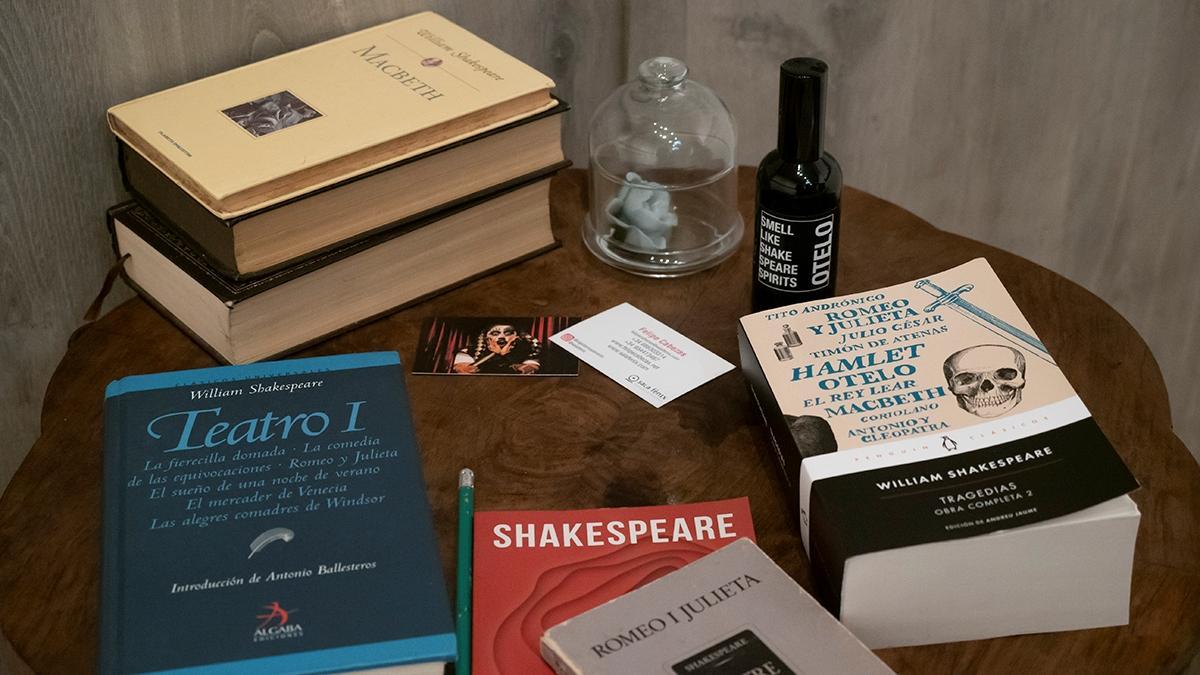 La obra de Shakespeare ha inspirado esta original exposición olfativa.