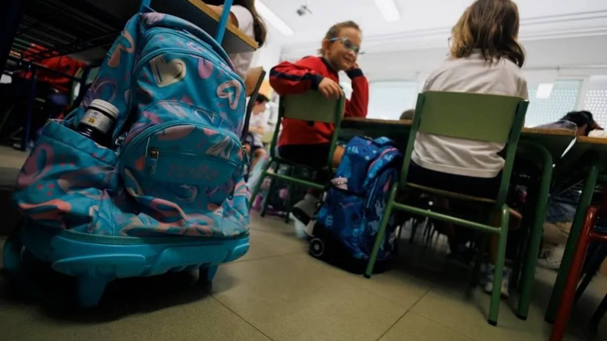 El nuevo curso en Madrid: patios para el barrio, la ESO en colegios y adiós a las tablets individuales en Primaria