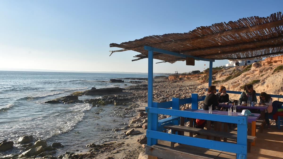 Un chiringuito de playa de Formentera. César Navarro