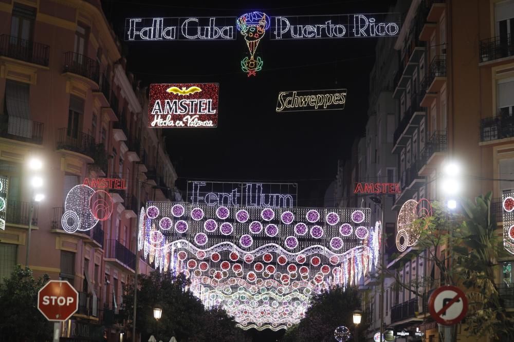 Encendido de luces de la falla Cuba-Puerto Rico