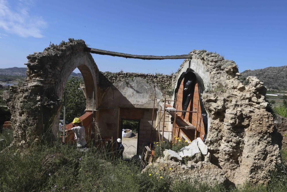 Obras de consolidación de los restos de la ermita de Sant Antoni de Xàtiva