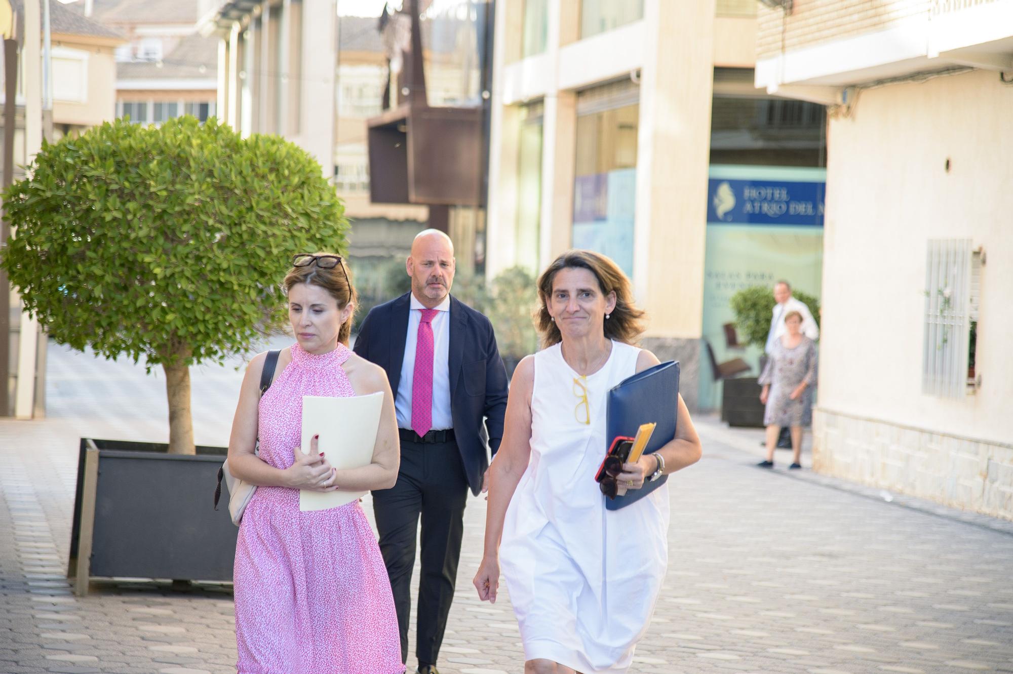 Visita de la ministra Teresa Ribera al Ayuntamiento de Los Alcázares