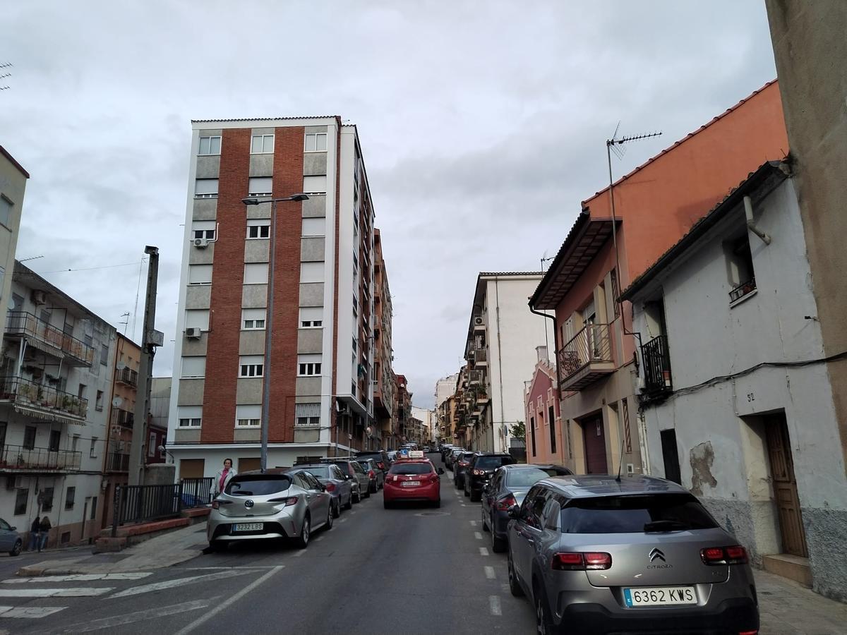 Un acceso a Sor Valentina Mirón desde la ronda del Salvador.