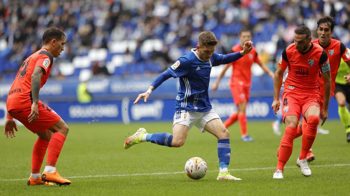 El partido del Oviedo, en imágenes