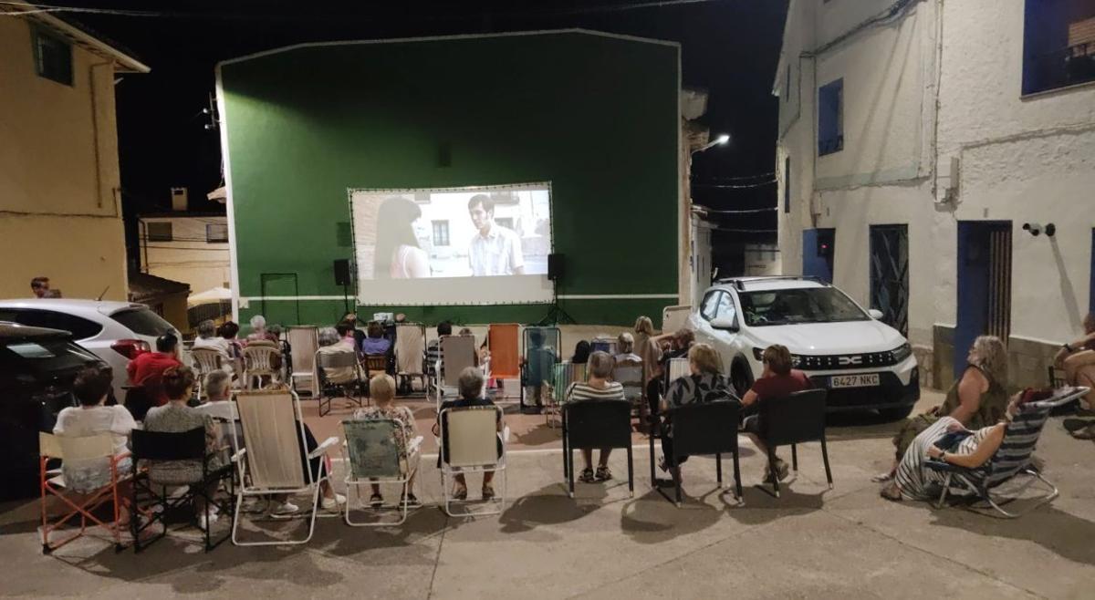 Vistabella acogió con éxito esta actividad al aire libre.  | SERVICIO ESPECIAL