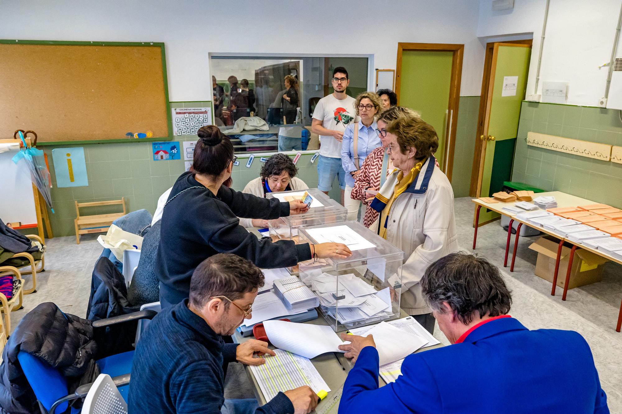 Así está siendo la jornada electoral del 28 M en Benidorm