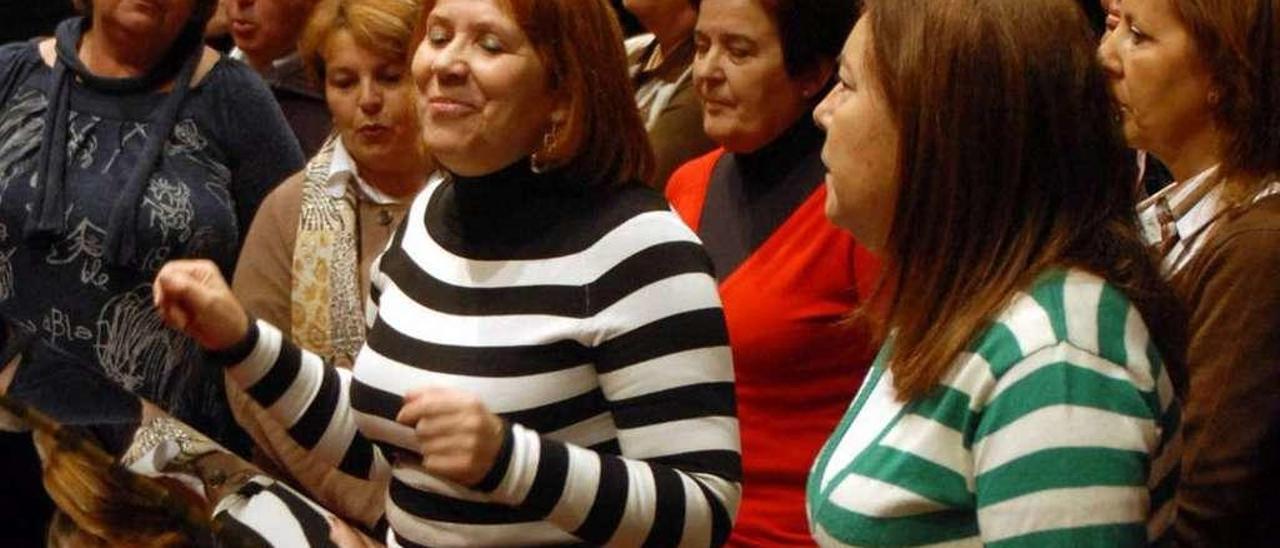 La labor docente de Pilar Garrido, reconocida por el Gato Negro de Carril