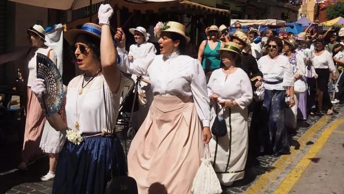 Uno de los actos de la Fira Modernista de Carcaixent en una edición reciente.