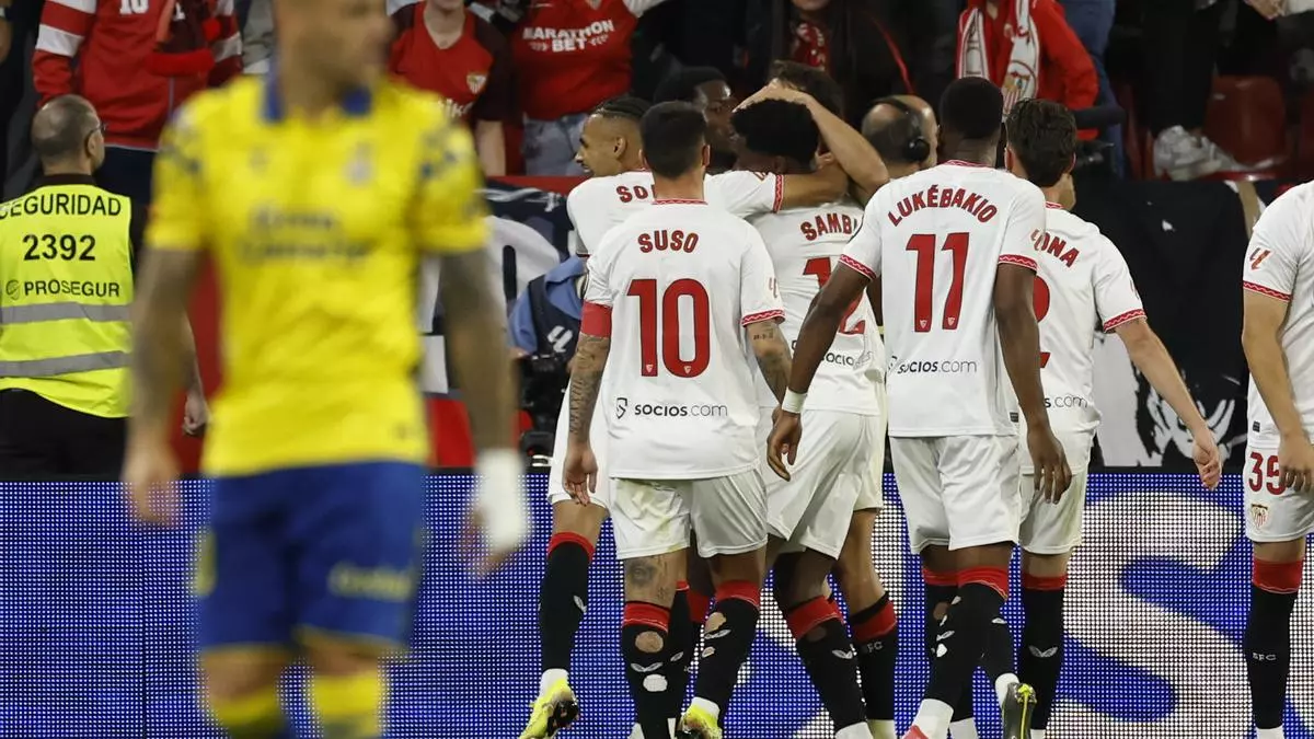 La cabeza del Sevilla de Caparrós: sin polémica no hay gloria