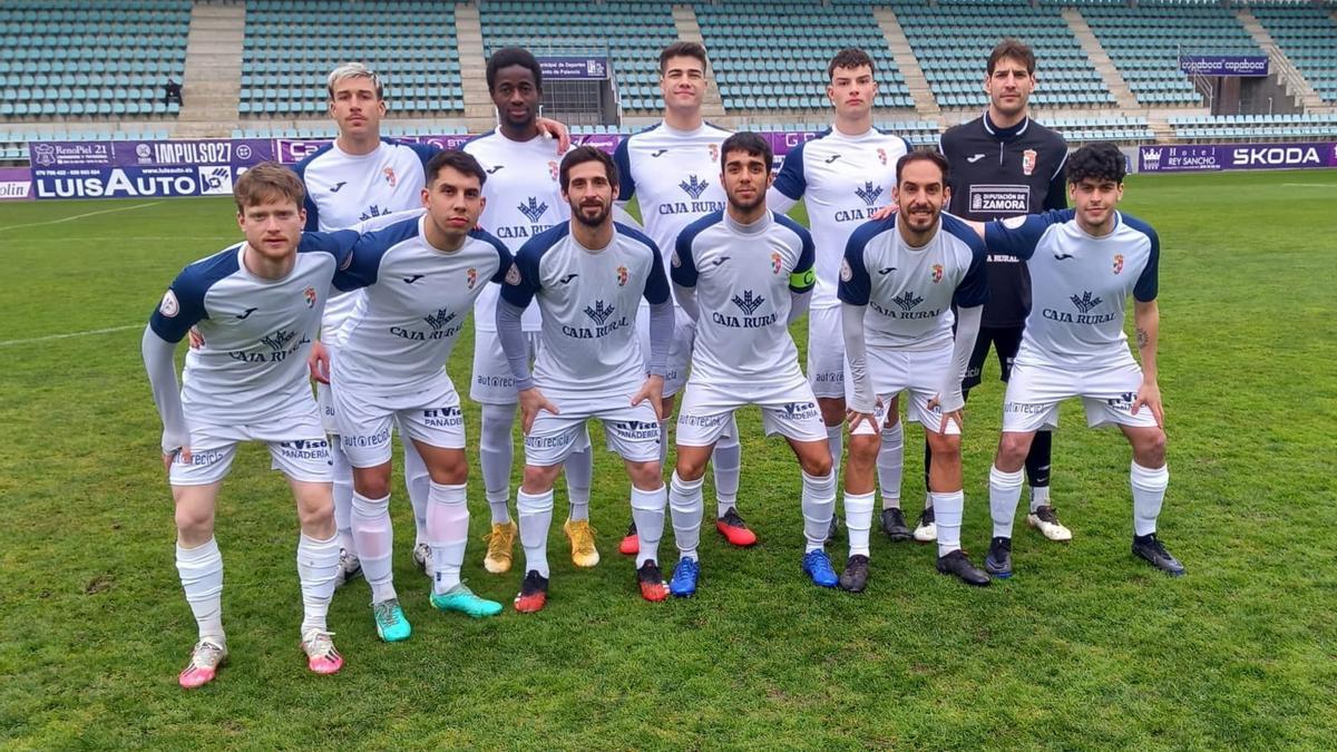 Once inicial del CD Villaralbo en la Nueva Balastera