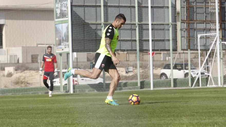 Armando, esta mañana, durante el partido disputado entre el Elche y el Ilicitano