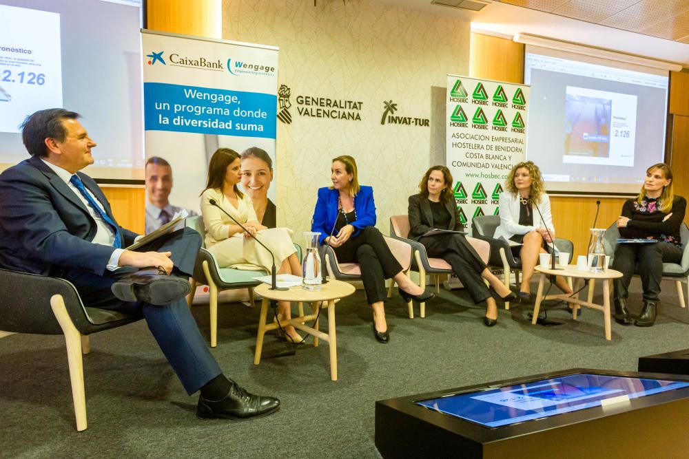 Caixabank y Hosbec analizan el papel de la mujer en la empresa.