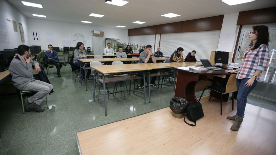 Aumenta a cuentagotas la oferta de ciclos formativos en los institutos de las comarcas