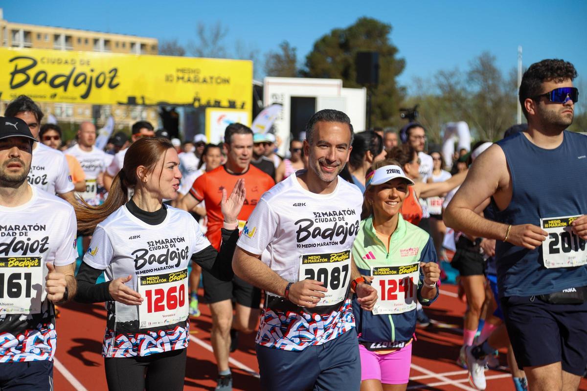 Fotogalería | Las mejores imágenes de la Maratón y Media Maratón 'Ciudad de Badajoz'