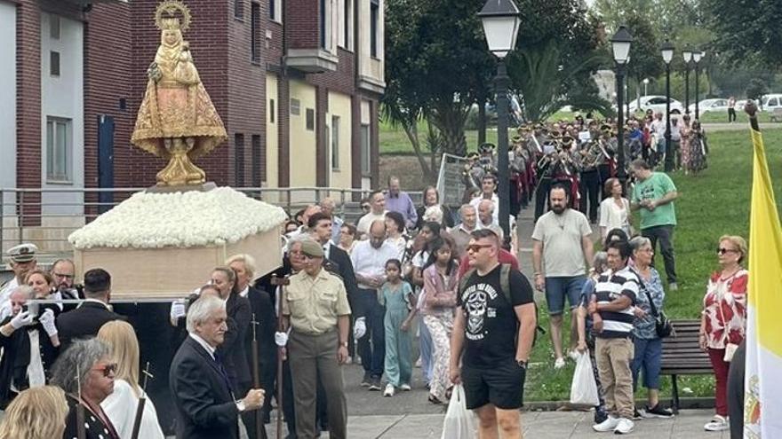 La devoción por La Santina toma los barrios de Oviedo: "Ha sido impresionante"