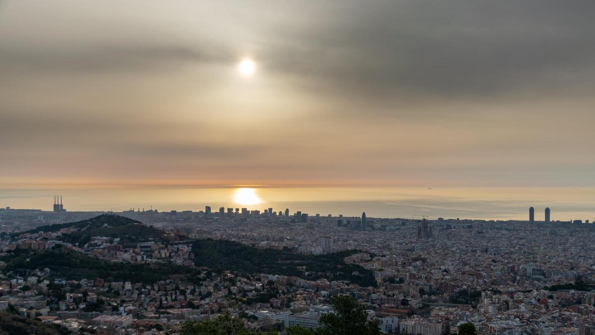 Con un ambiente algo turbio ha empezado el día en Barcelona el 19 de marzo del 2024