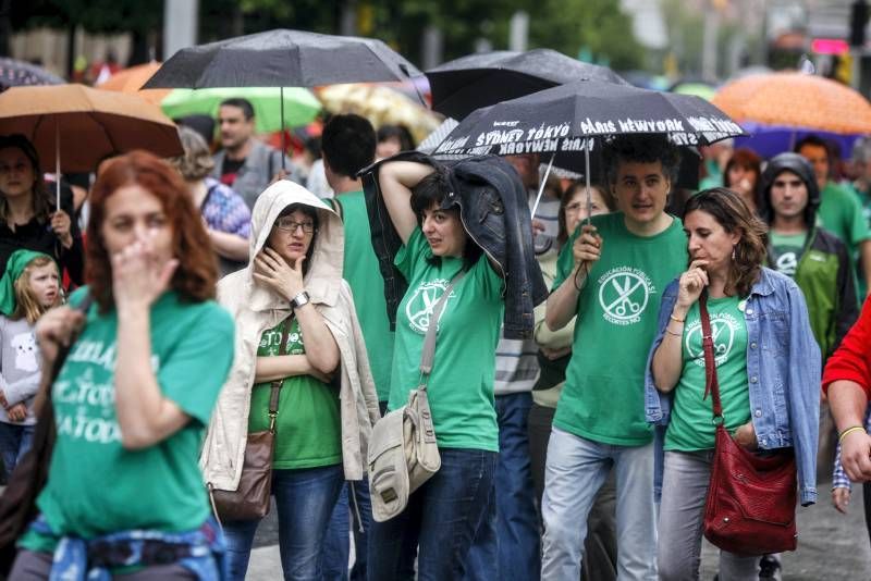 Fotogalería de la protesta en Zaragoza contra la 'ley Wert' y los recortes