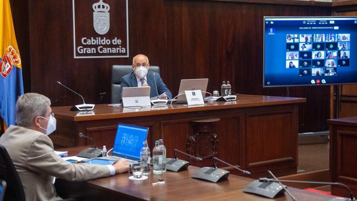 Antonio Morales en el Debate sobre el Estado de la Isla, hoy, en el Cabildo de Gran Canaria.