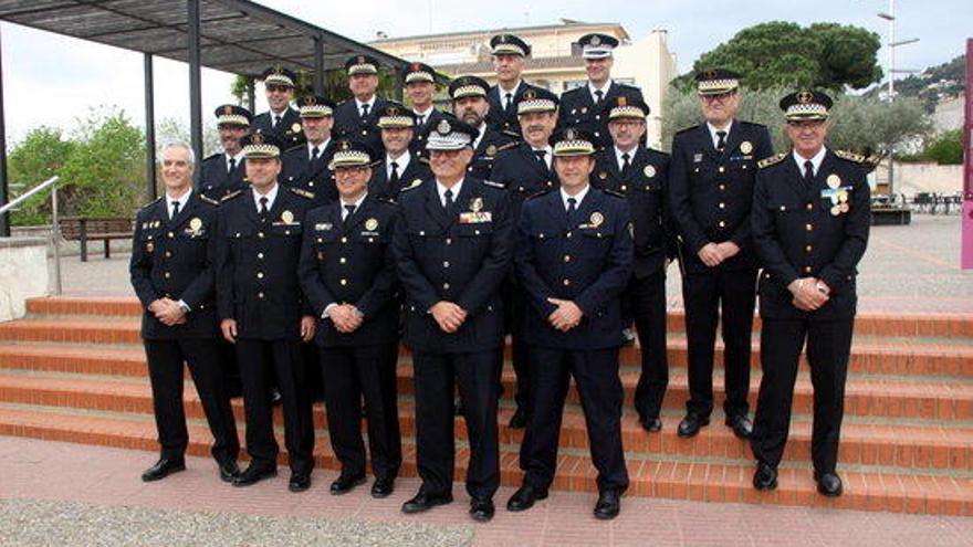 Foto de família dels caps que formen part de l&#039;associació