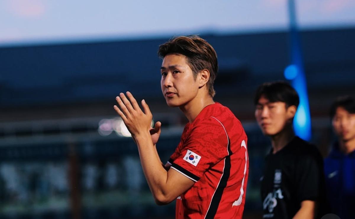 KANG IN CON SU SELECCIÓN DE COREA DEL SUR